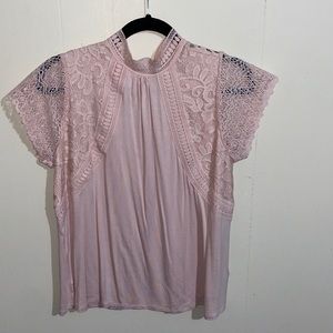 3/$30⭐️ Lace Blouse